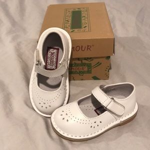 White L’AMOUR TODDLER GIRL SHOES